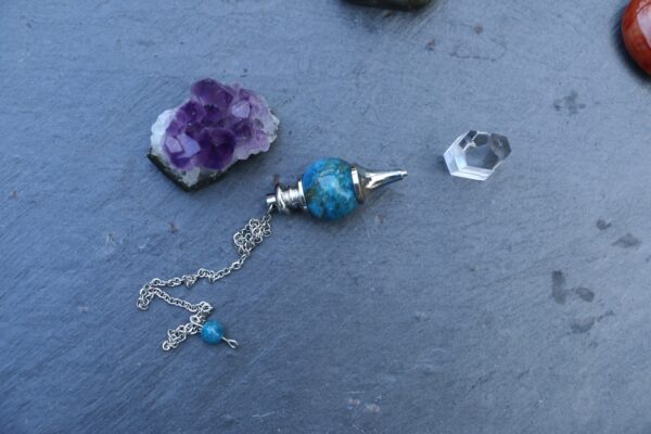 Pendule en Apatite – Image 4