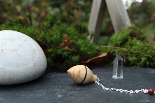 Pendule en Frêne