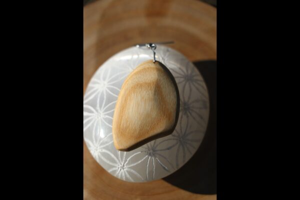 Boucles d'oreilles en frêne