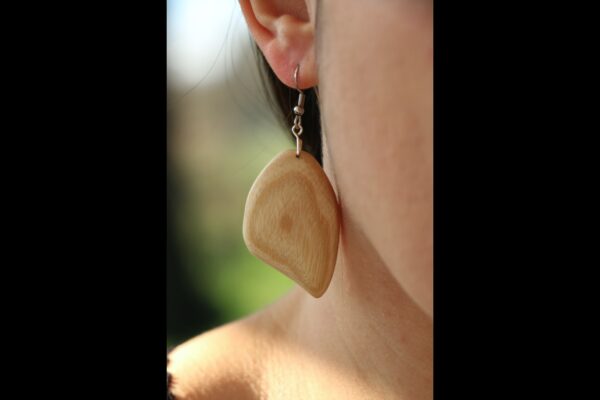 Boucles d'oreilles en frêne – Image 2