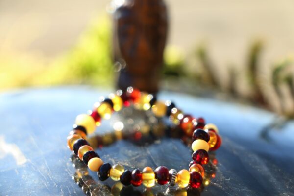 Bracelet bébé en Ambre – Image 4