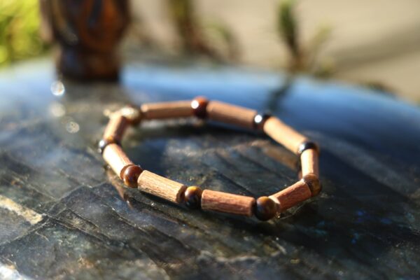 Bracelet en Noisetier et Oeil de tigre