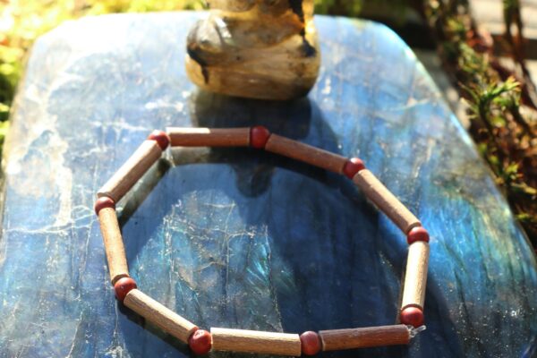 Bracelet en Noisetier et Jaspe rouge – Image 3
