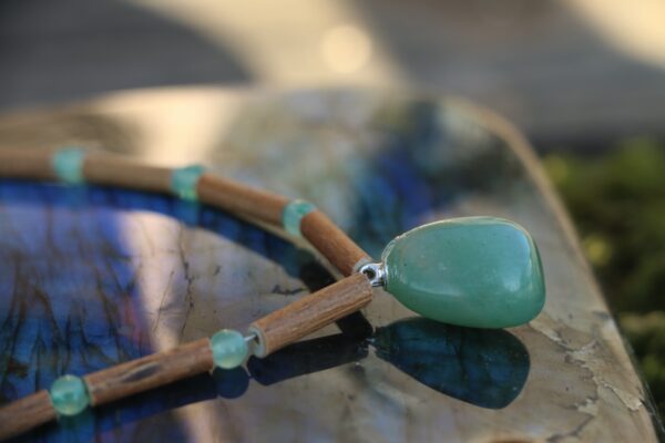 Collier en Noisetier et en Aventurine