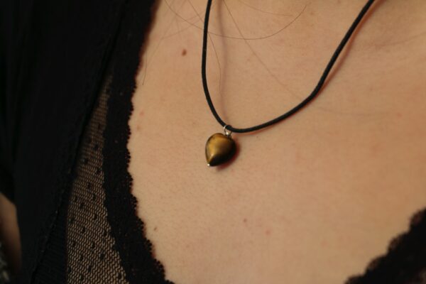 Pendentif coeur en Oeil de tigre – Image 2