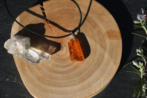 Pendentif en Ambre – Image 7