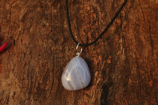 Pendentif en Calcédoine Bleue – Image 4