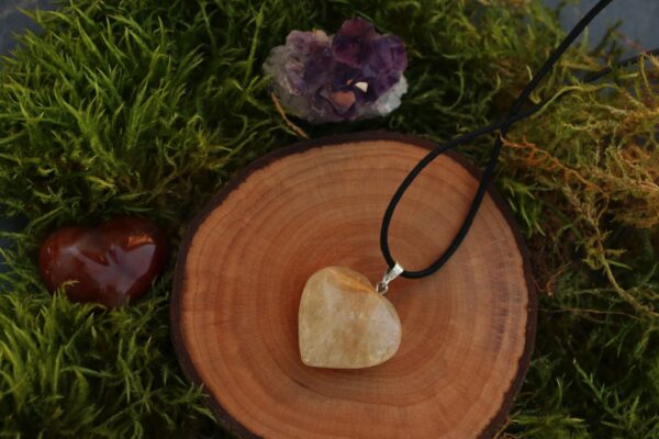 Pendentif coeur en Citrine – Image 3