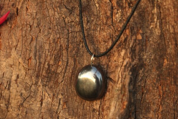 Pendentif en Hématite – Image 4