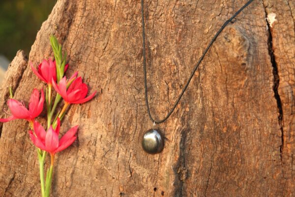 Pendentif en Hématite – Image 5