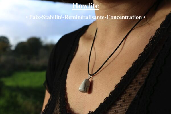 Pendentif en Howlite