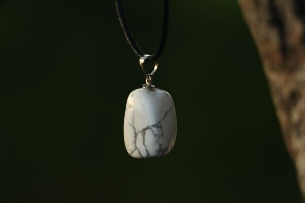 Pendentif en Howlite – Image 2