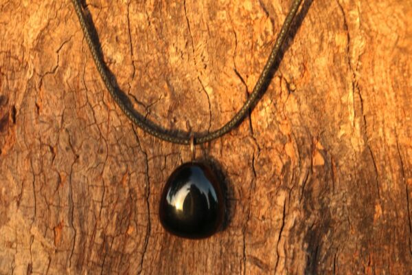 Pendentif en obsidienne – Image 3