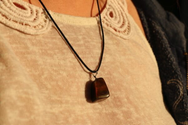 Pendentif en Oeil de tigre – Image 4