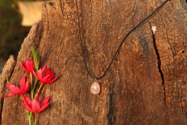 Pendentif en Quartz rose – Image 6