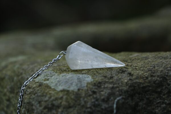 Pendule en Cristal de roche – Image 2