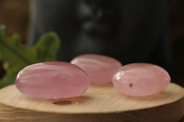Galet en Quartz rose