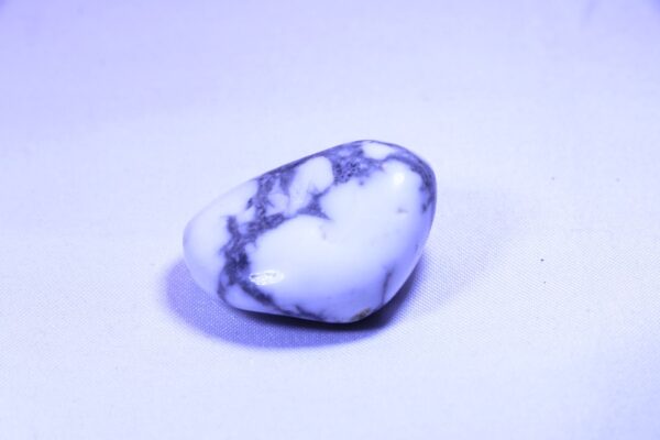 Pierre roulée en Howlite – Image 6