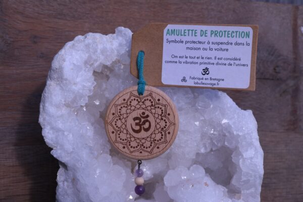 Amulettes de Protection en Hêtre et Pierres Semi-Précieuses – Image 9