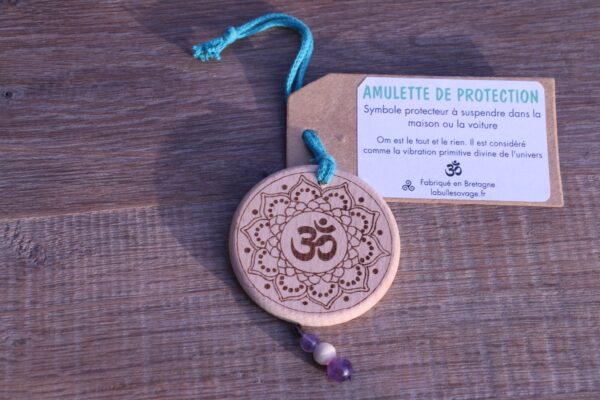Amulettes de Protection en Hêtre et Pierres Semi-Précieuses – Image 7